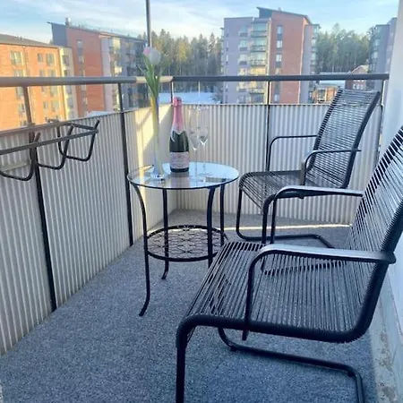 Modern 1 Bedroom For 4, 10min From Arena & Center Apartment Tampere